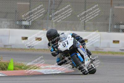 media/Oct-15-2022-Fastrack Riders (Sat) [[9a18b22502]]/Level3/Turn 9 1115am/